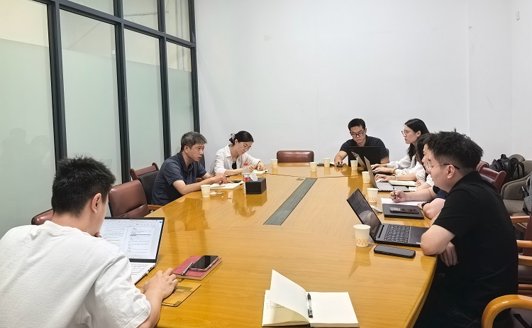 9.18 纳黔高速数据资产项目调研会 (2).jpg