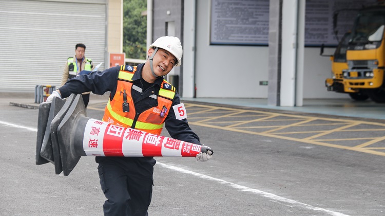 f98babf22ddfe2c9319c718ffae45bdd - 副本.jpg