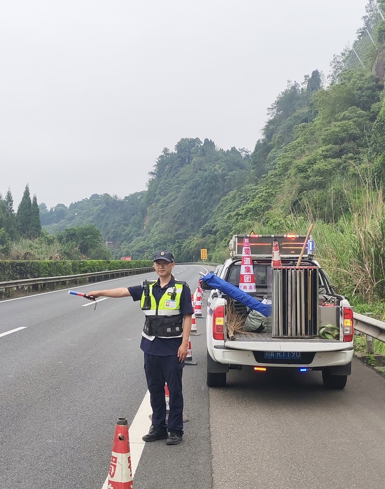 5AA3BFE43E91A1437A243D645BE91972 - 副本.jpg