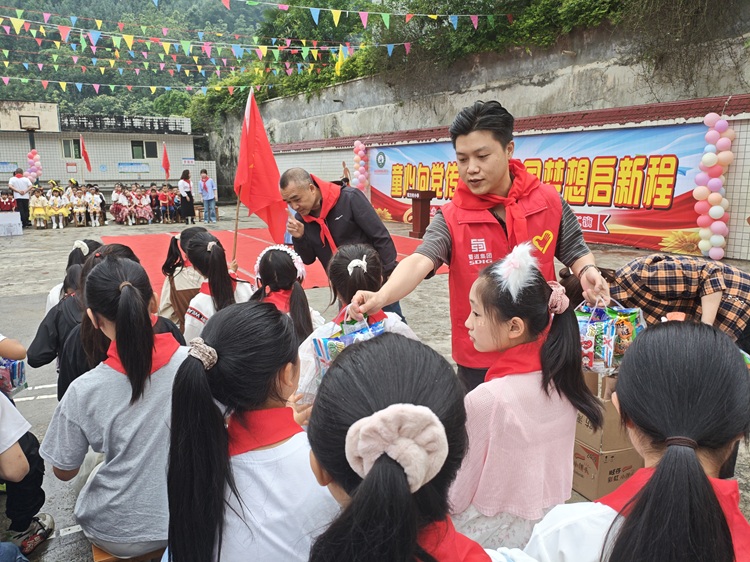0C7AB4CC0F84523540C37CB61D028F07 - 副本.jpg